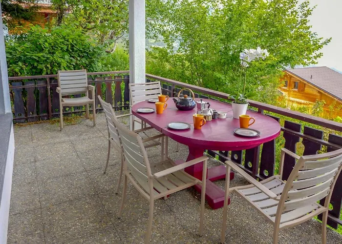 Aglaia By Interhome 木屋