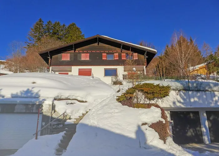 Aglaia By Interhome * 克莱恩 蒙塔纳