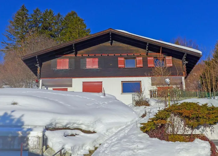 Aglaia By Interhome 木屋