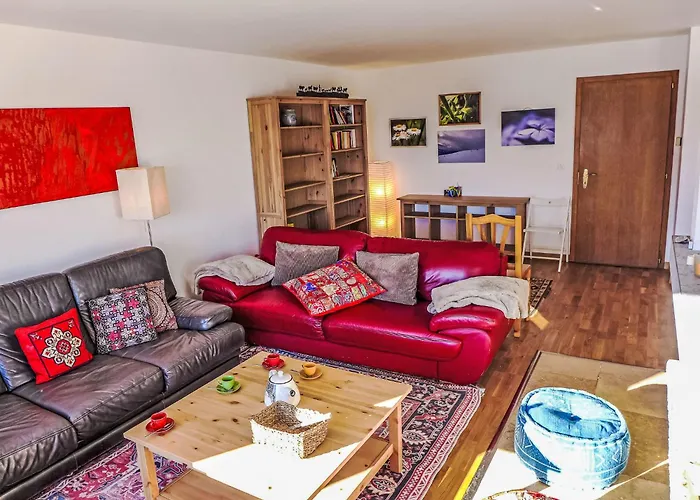 Aglaia By Interhome 木屋