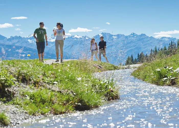 Aglaia By Interhome 克莱恩 蒙塔纳