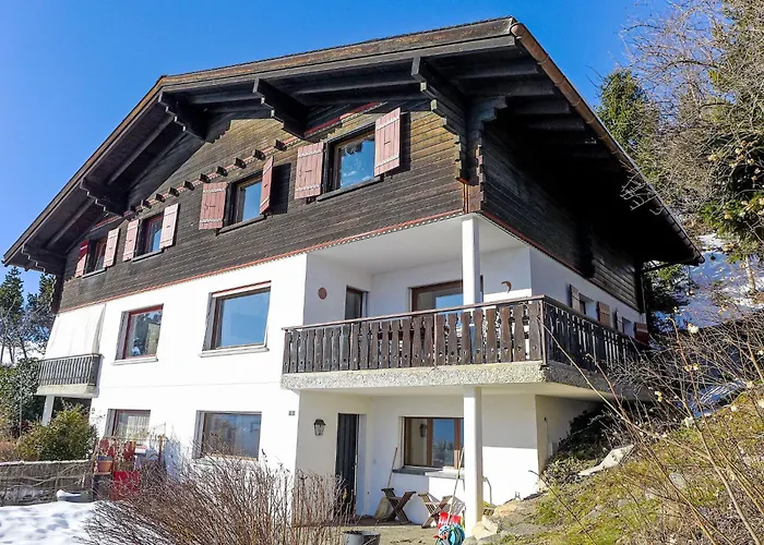 Aglaia By Interhome 克莱恩 蒙塔纳