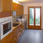 Chalé Aglaia By Interhome