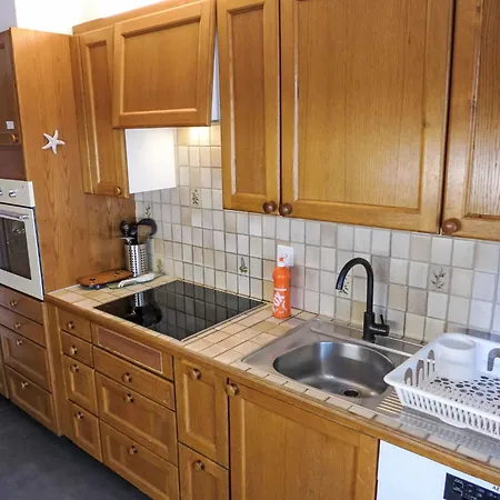 Aglaia By Interhome *